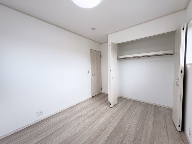 【洋室】 | 比企郡滑川町月輪大堀　新築戸建　全8区画　1号棟