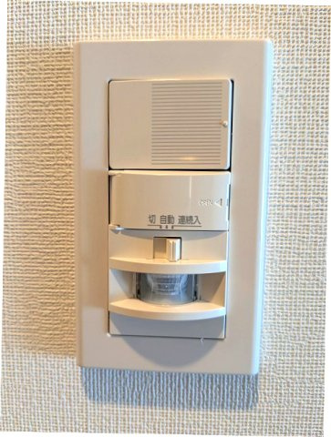 GRANSITE蔵前の設備|人感センサー付玄関ライト