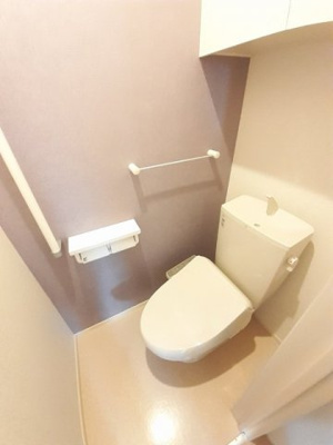 【トイレ】 | ベルローゼ | トイレです