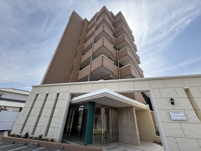 グレンエデン北谷の外観