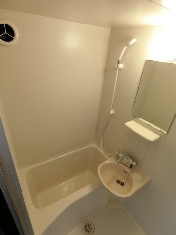 ハーモニー旗ヶ崎の浴室|110号室　イメージ