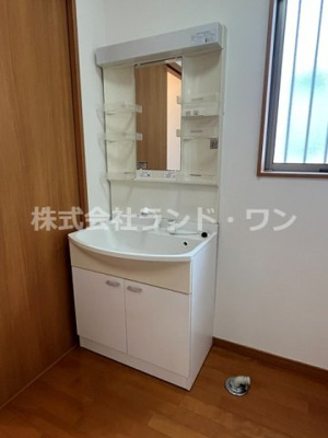 【独立洗面台】 | 所沢市上安松　平成25年築