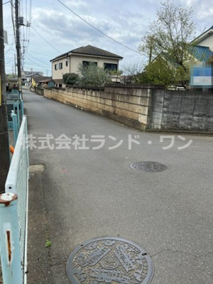【周辺】 | 所沢市上安松　平成25年築 | 前面道路