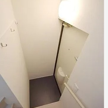 Alley Houseの玄関