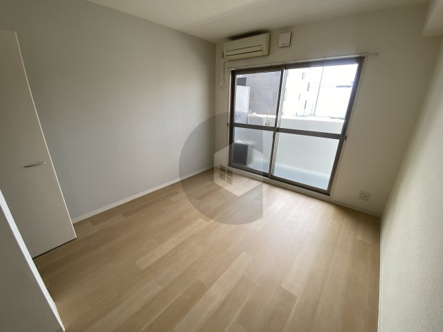 東大阪市若江西新町４丁目の賃貸マンションの居間・リビング