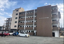 ラフェスタ二見