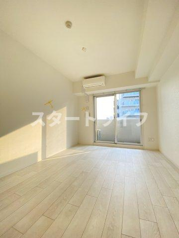 大阪市淀川区西中島１丁目の賃貸マンションの居間・リビング