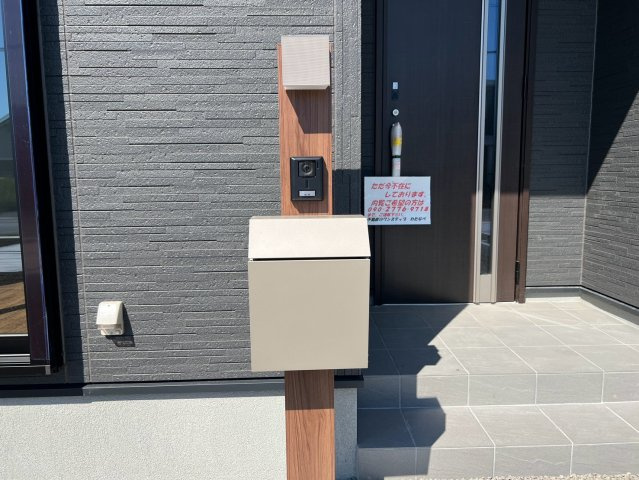 吉田町住吉9期／のエントランス