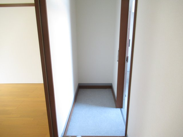 レジデンス横山の玄関