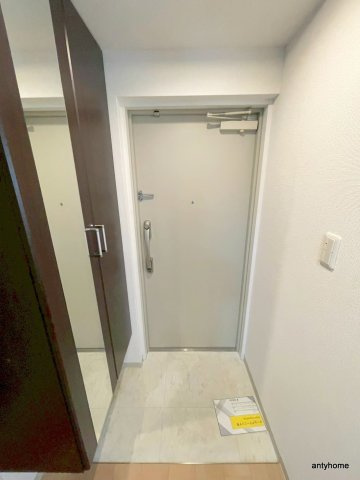 パークフラッツ野田阪神駅前　仲介手数料無料の玄関
