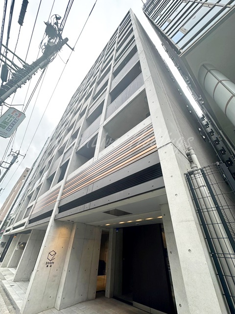 ZOOM横浜の外観