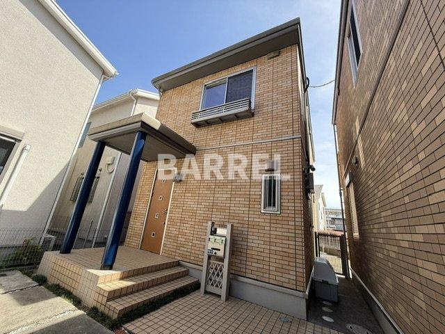 箕面市箕面6丁目貸家