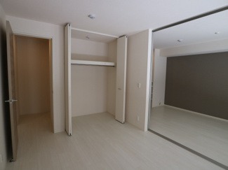 【寝室】 | EliteChateau | Elite Chateau　寝室