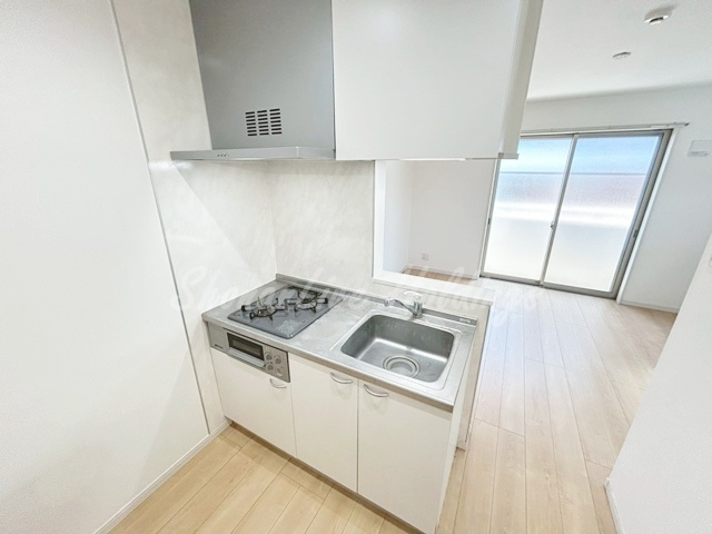 藤沢市辻堂元町１丁目のアパートのキッチン