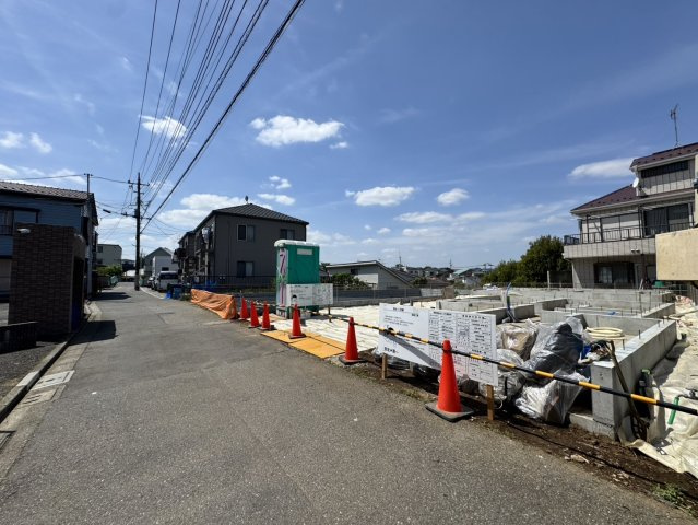 板橋区西台1丁目　制震装置×ロフト　省エネ住宅　全2棟の前面道路含む現地写真|2026年4月下旬撮影