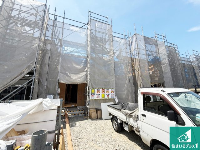 富田林市甲田　新築一戸建ての外観|現在の進捗状況です！順調に作業進行中、完成が待ち遠しいです！詳細の間取り等、お気軽にお問い合わせください！