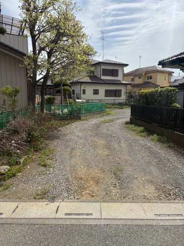 【前面道路含む現地写真】の画像