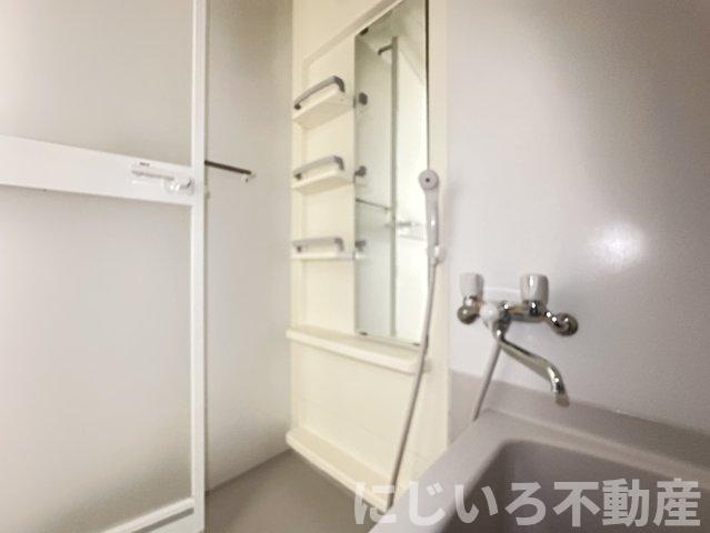 ビクトリーハイツ新港のシャワールーム
