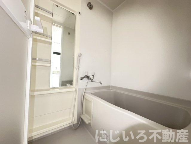 ビクトリーハイツ新港の浴室