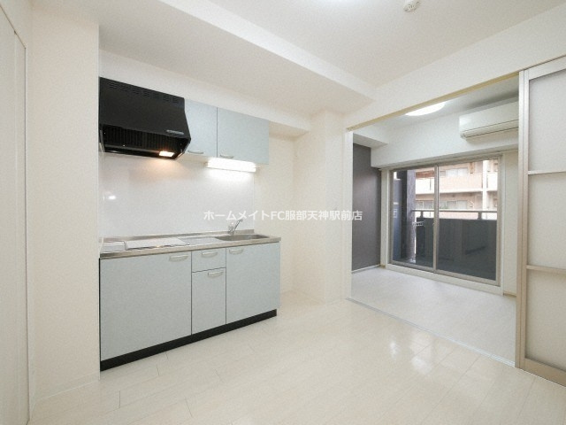 サニーハウス南堀江の居間・リビング