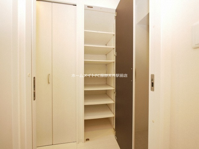 サニーハウス南堀江の収納