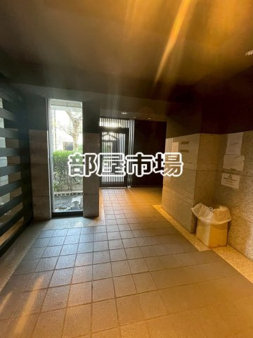 サンリヴァ隅田のロビー