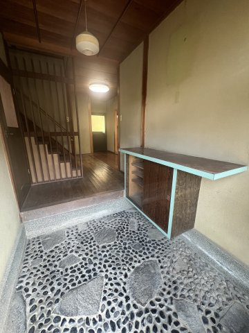 津山口中古住宅2階建　5DK＋離れ＋倉庫の玄関