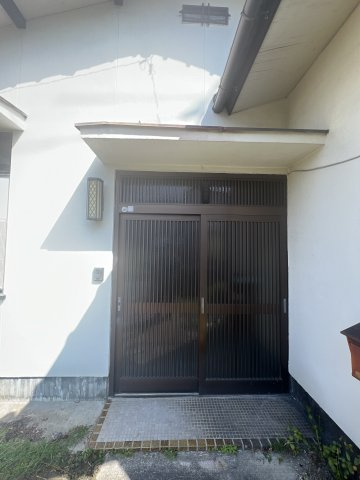 津山口中古住宅2階建　5DK＋離れ＋倉庫の玄関