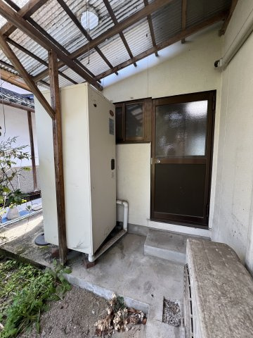 津山口中古住宅2階建　5DK＋離れ＋倉庫のその他|勝手口