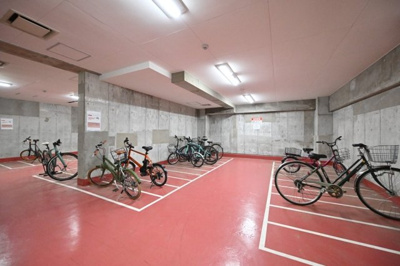 【その他共用部分】 | パレステュディオ渋谷本町 | 駐輪場