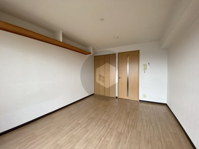 エムプラザ布施駅前の寝室