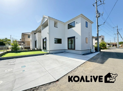 【外観】 | 藤岡市森　新築住宅 | 早朝やお仕事帰りのご見学にも対応致します！
KOALIVE （コアライブ）【0120-919-727】