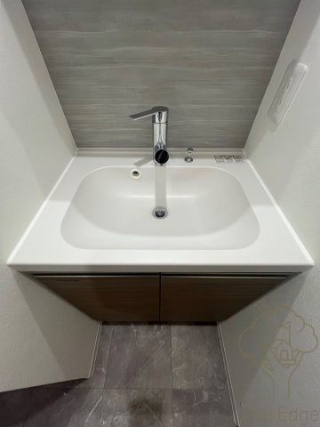 GRAN PASEO新大阪の独立洗面台