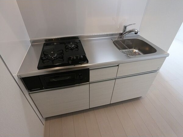 R-smart尾頭橋のキッチン