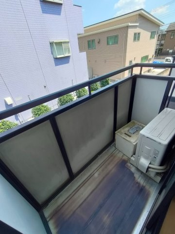 パセオ西府壱番館のバルコニー