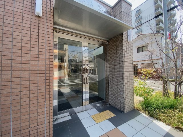 M‘プラザ高井田のエントランス