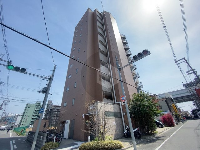 M‘プラザ高井田の外観