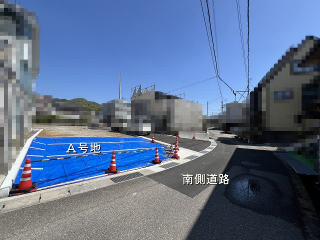 【前面道路含む現地写真】 | 高知市薊野中町/4区画