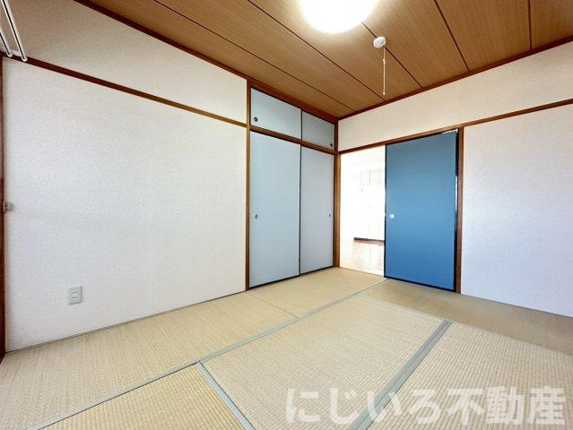 ベルヌーブ北浜ハイツの和室