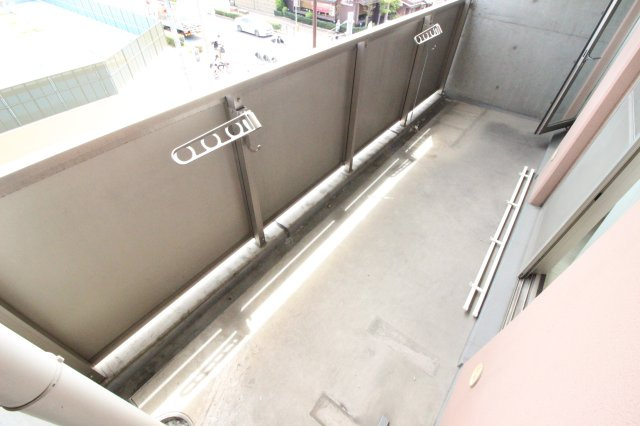 【バルコニー】 | イースタンビル