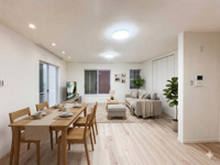 --広々5LDK再生住宅--白百合３丁目中古戸建の画像