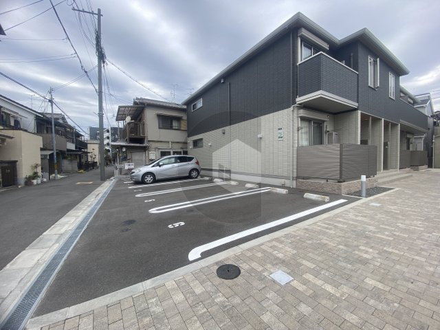 Princess Serenityの駐車場