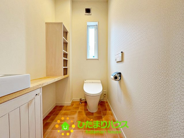 加須市三俣1丁目　中古一戸建てのトイレ
