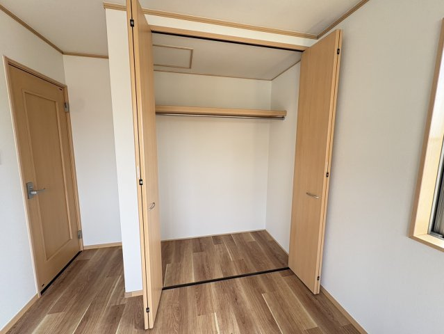 舞子坂3　中古戸建ての収納