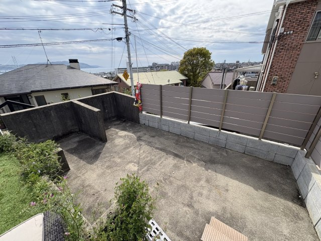 舞子坂3　中古戸建ての庭
