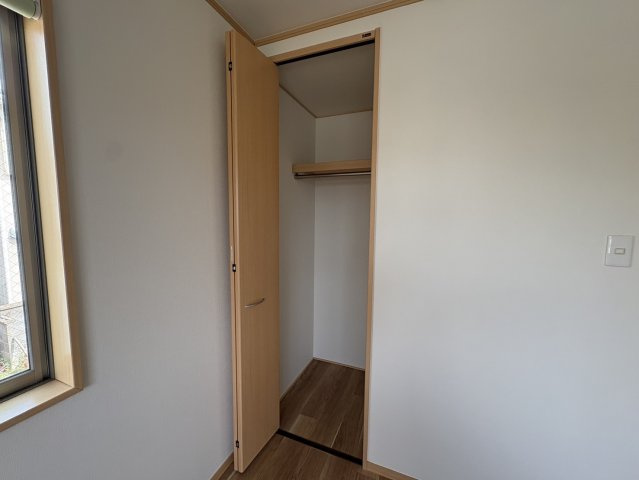舞子坂3　中古戸建ての収納