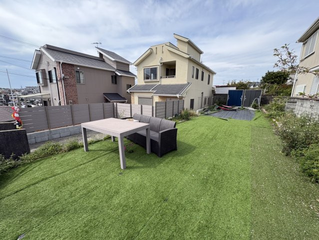 舞子坂3　中古戸建ての庭|38坪のお庭からは明石大橋が一望できます