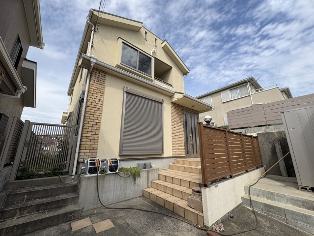 舞子坂3　中古戸建ての外観