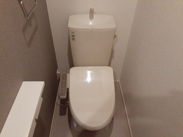 サニーヒルズⅢのトイレ