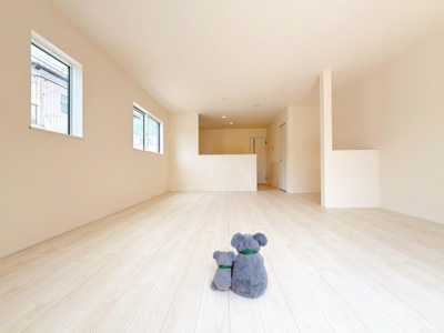 【居間・リビング】 | 高崎市上並榎町　新築住宅 | 家族が自然と集まるリビング・ダイニング明るい光が差し込み、笑顔があふれる心地よい空間です。ゆったりとした広さで、くつろぎの時間をお過ごしいただけます。